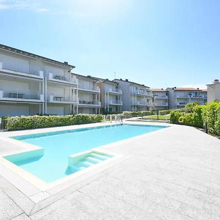Apartment Mgh La Castellana Lake View B4